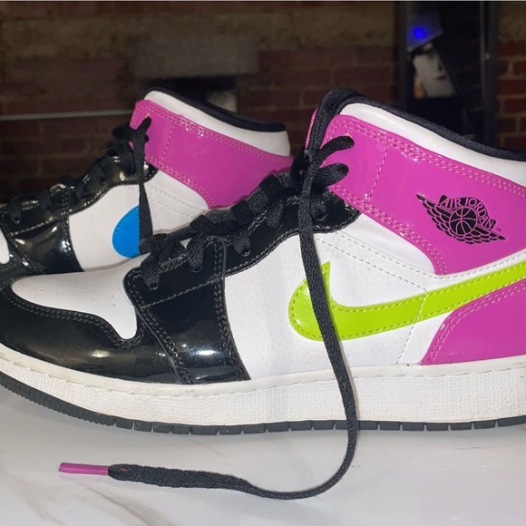 Jordan 1 - Picture 3 of 4